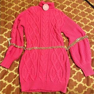 Lilly’s Kloset Pink Sweater Dress & Gold Belt chain- M
NWT